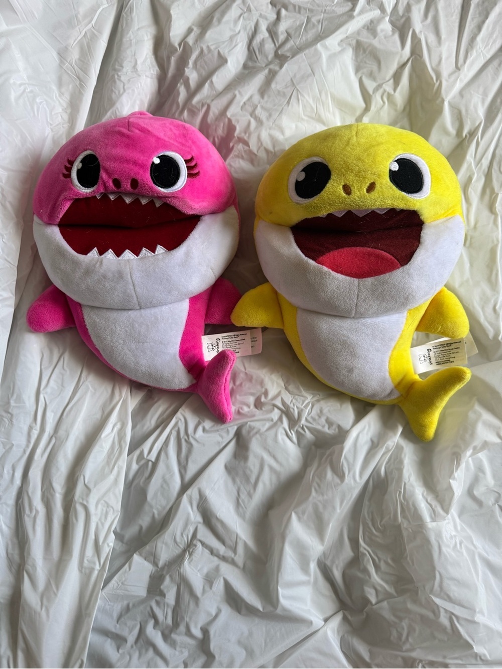 Pinkfong Baby Shark & Mommy Shark Talking Hand Puppet Plush Set – Tested & Worki